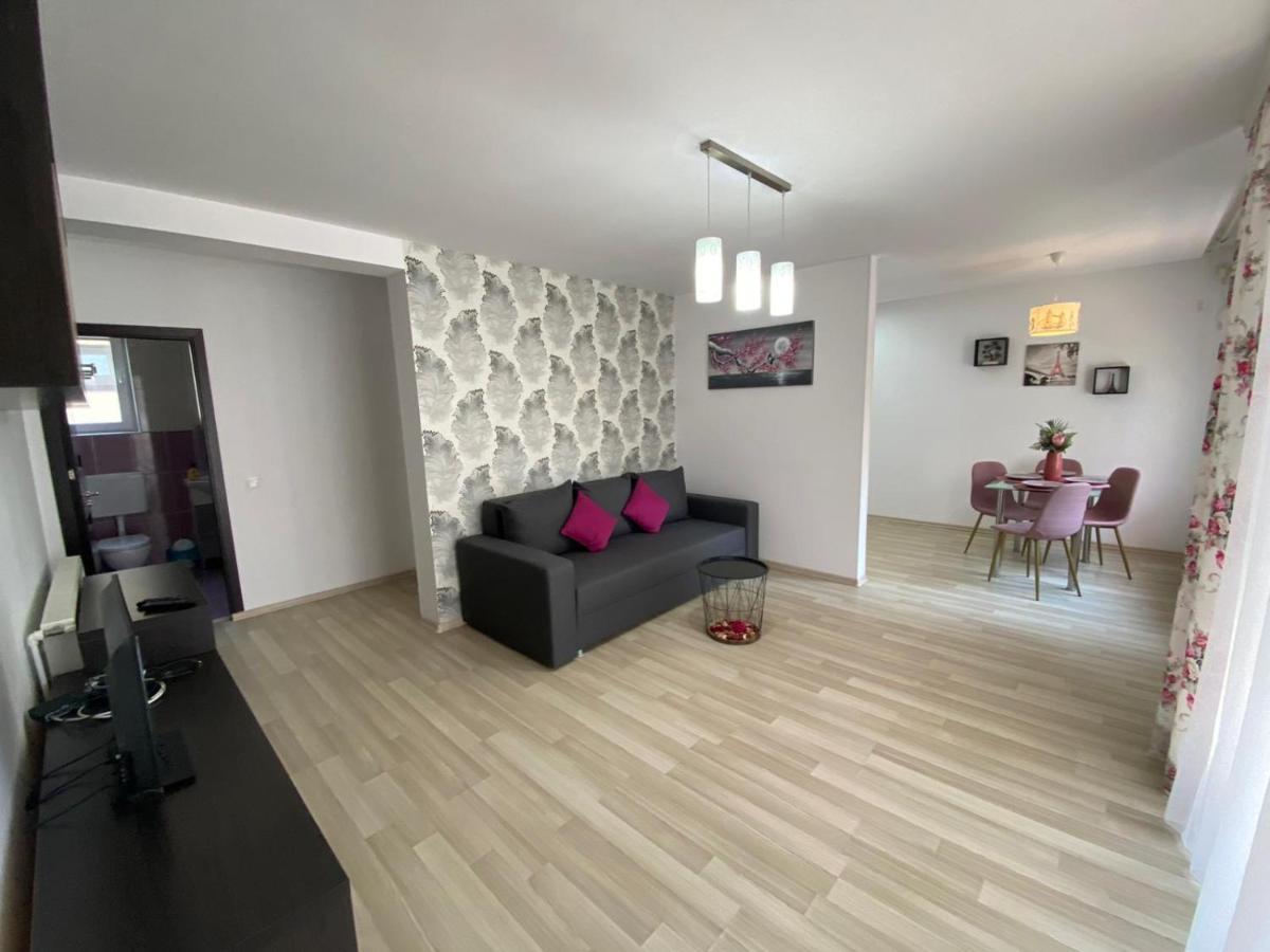 Apartament Ella T8 Năvodari Eksteriør billede