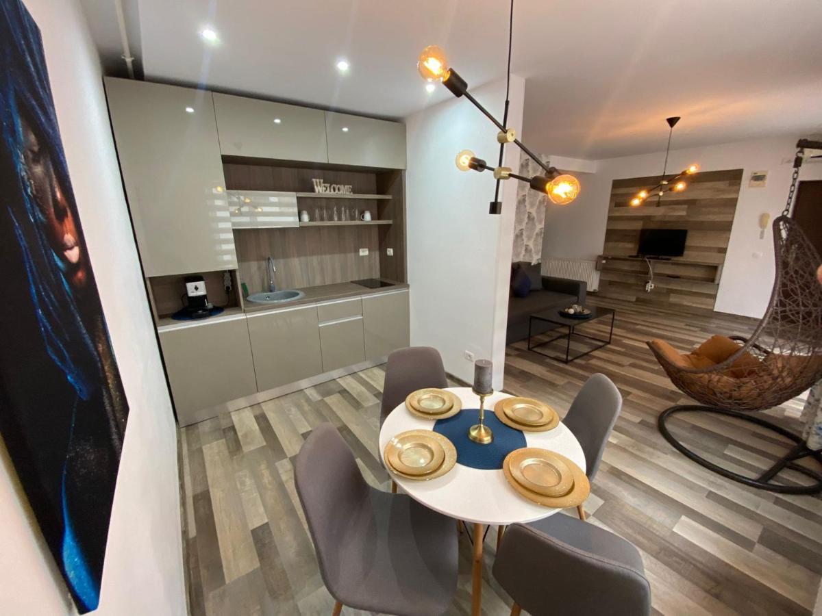 Apartament Ella T8 Năvodari Eksteriør billede