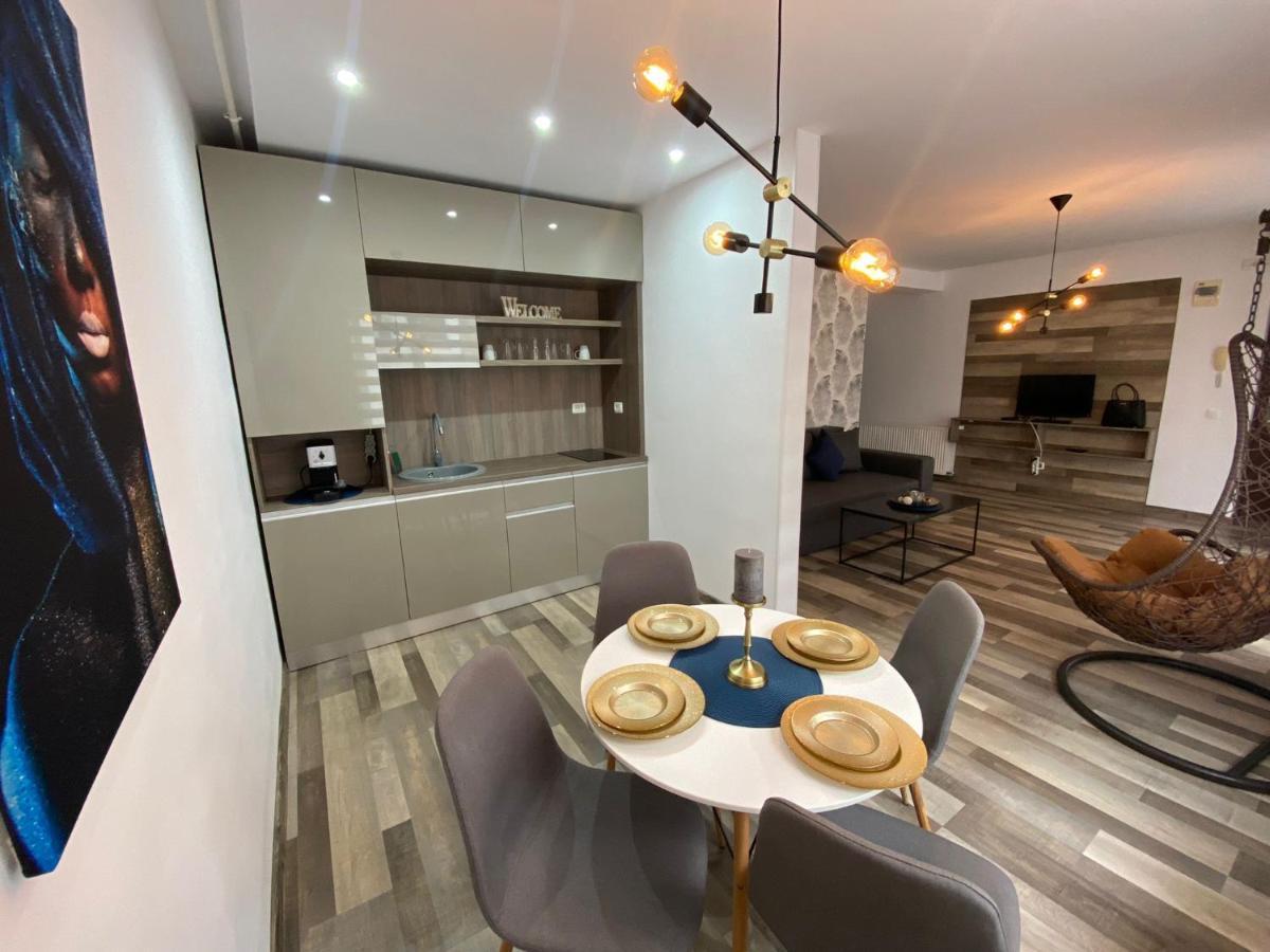 Apartament Ella T8 Năvodari Eksteriør billede